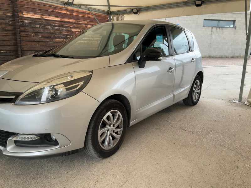 Renault Scenic 1.5 dCi Limited 2016 – снимка 2