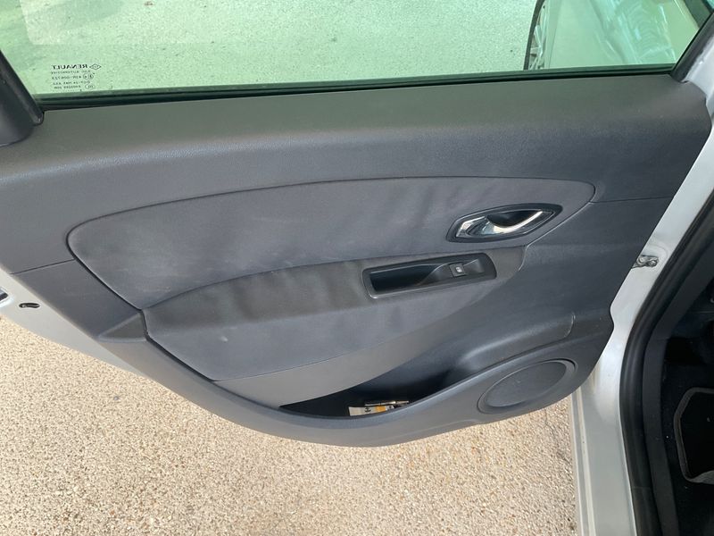 Renault Scenic 1.5 dCi Limited 2016 – снимка 23