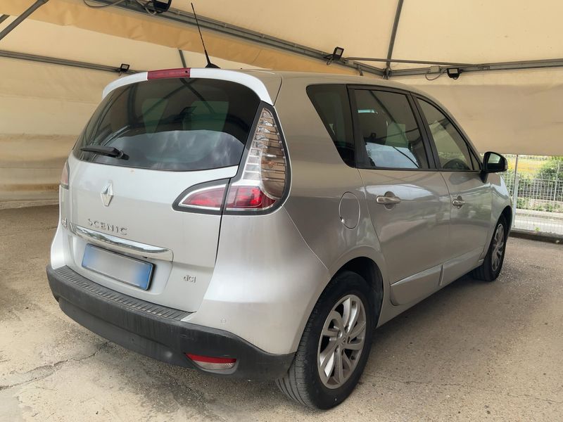 Renault Scenic 1.5 dCi Limited 2016 – снимка 8