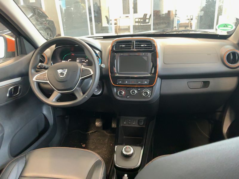 Dacia Spring electric drive 33 kW Comfort Plus 2022 – снимка 17