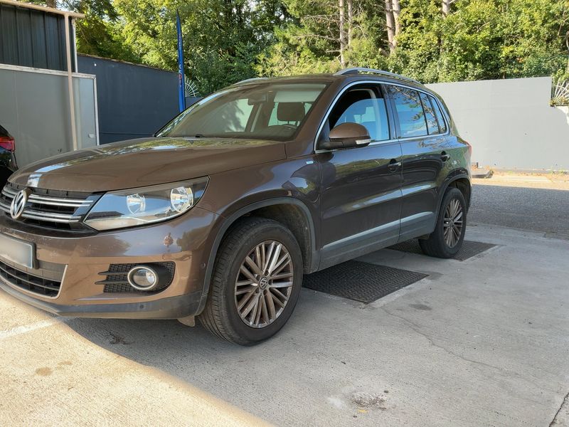 Volkswagen Tiguan 2.0 TDI Cup 4Motion BlueMotion Tech 2014 – снимка 2