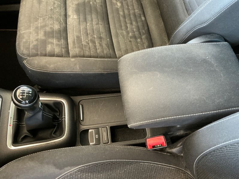 Volkswagen Tiguan 2.0 TDI Cup 4Motion BlueMotion Tech 2014 – снимка 24
