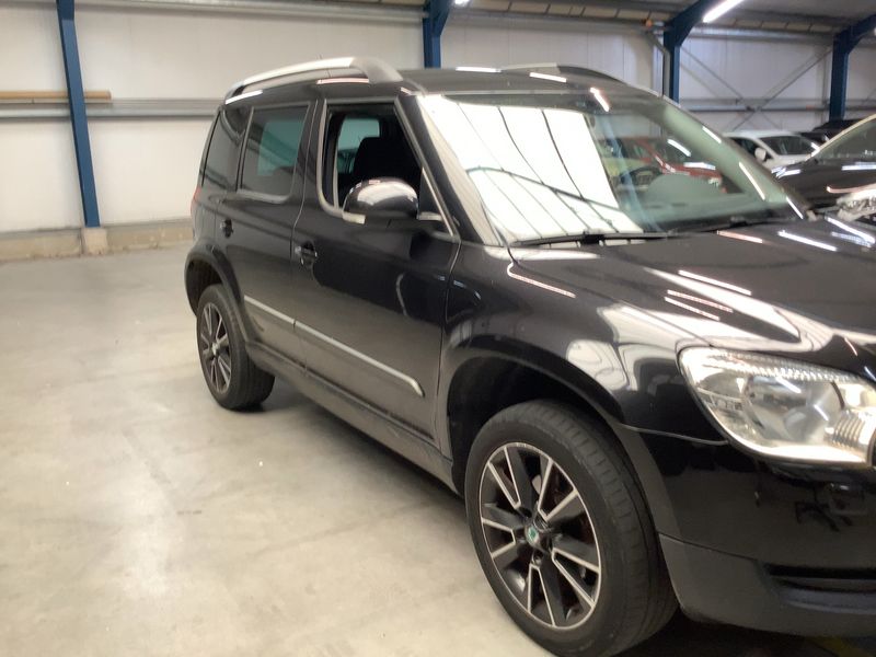 Skoda Yeti 2.0 TDI Ambition 2012 – снимка 12