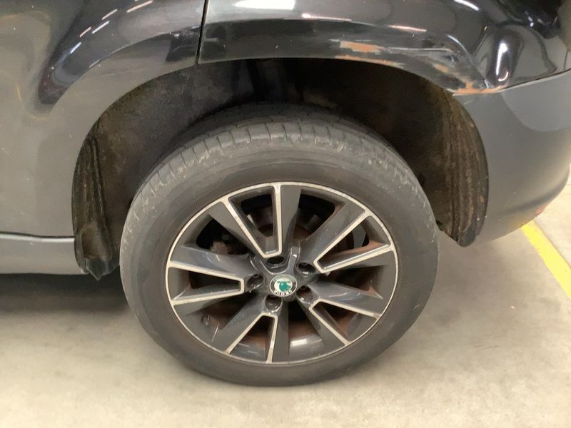 Skoda Yeti 2.0 TDI Ambition 2012 – снимка 5
