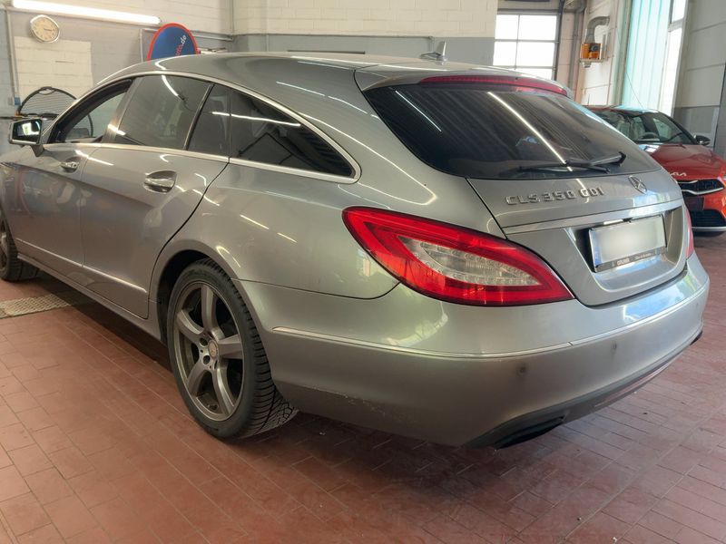 Mercedes-Benz CLS-Klasse CLS 350 d Shooting Brake 4Matic BlueEfficiency 2014 – снимка 6