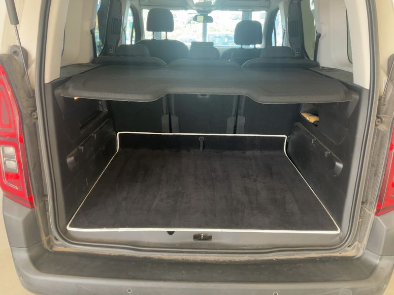 Citroen Berlingo 1.2 PureTech Shine M 2020 – снимка 15
