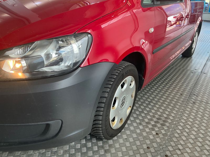 Volkswagen Caddy 1.6 TDI Maxi Trendline BlueMotion Tech 2012 – снимка на щета