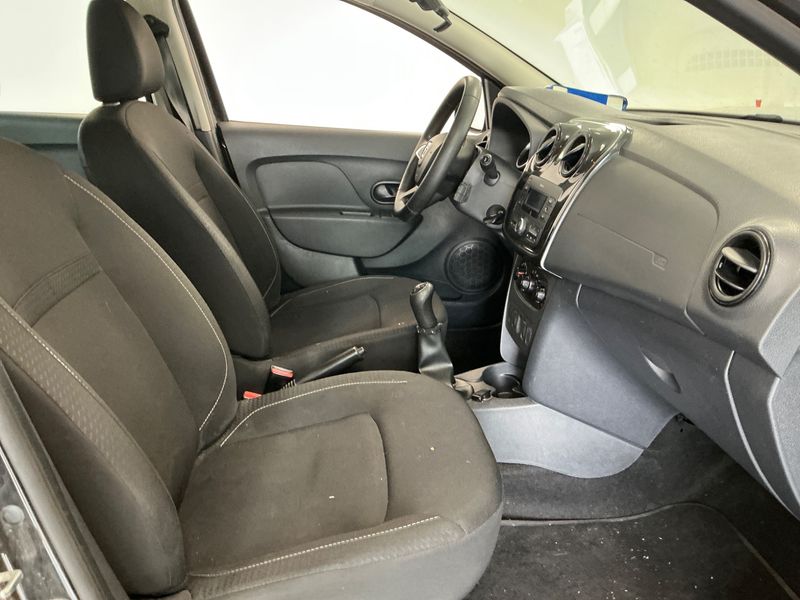 Dacia Sandero 1.0 SCe Essential 2019 – снимка 3