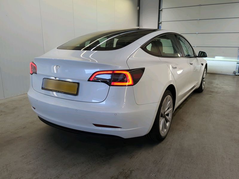 Tesla Model 3 Standard Range Plus RWD 2022 – снимка 3