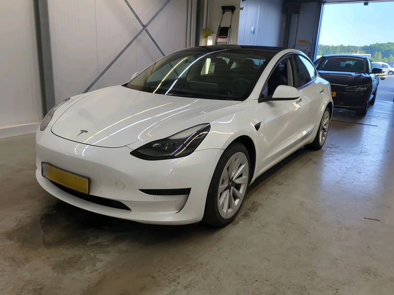 Tesla Model 3 Standard Range Plus RWD 2022 – снимка 1