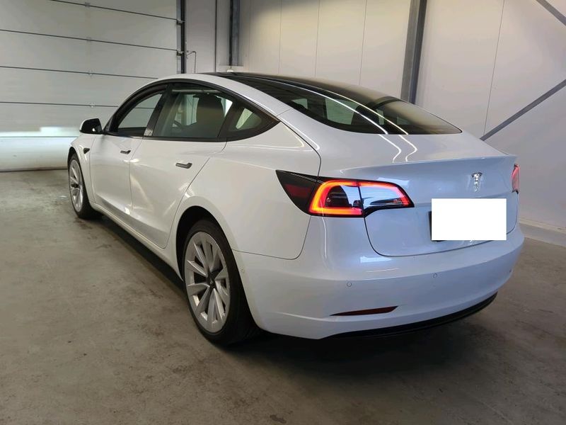 Tesla Model 3 Standard Range Plus RWD 2022 – снимка 2