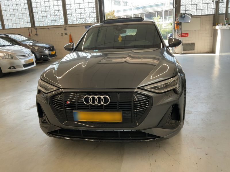 Audi e-tron Sportback e-tron S quattro 2020 – снимка 14