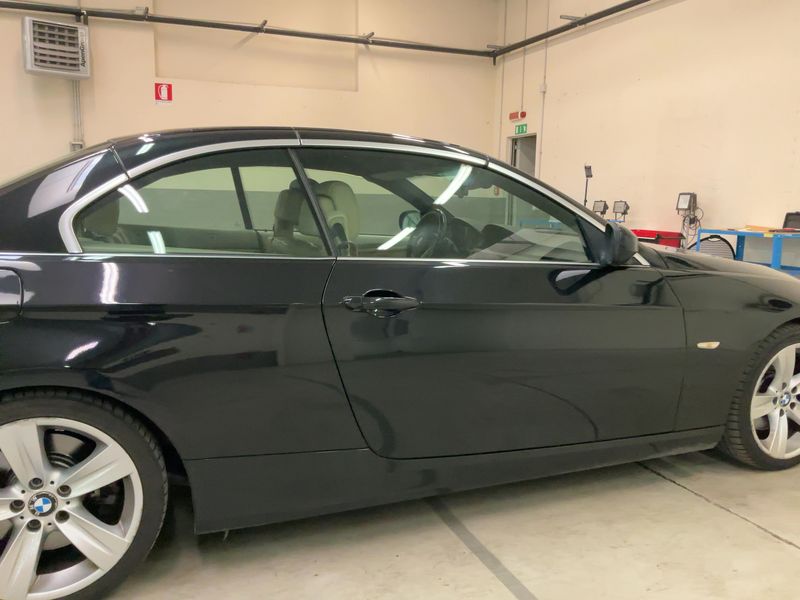 BMW 3er 325d 2010 – снимка 10