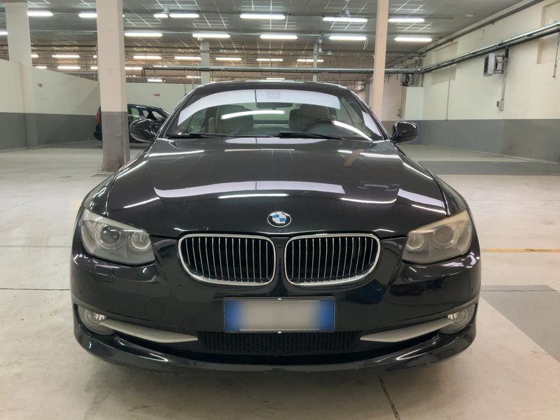 BMW 3er 325d 2010 – снимка 14