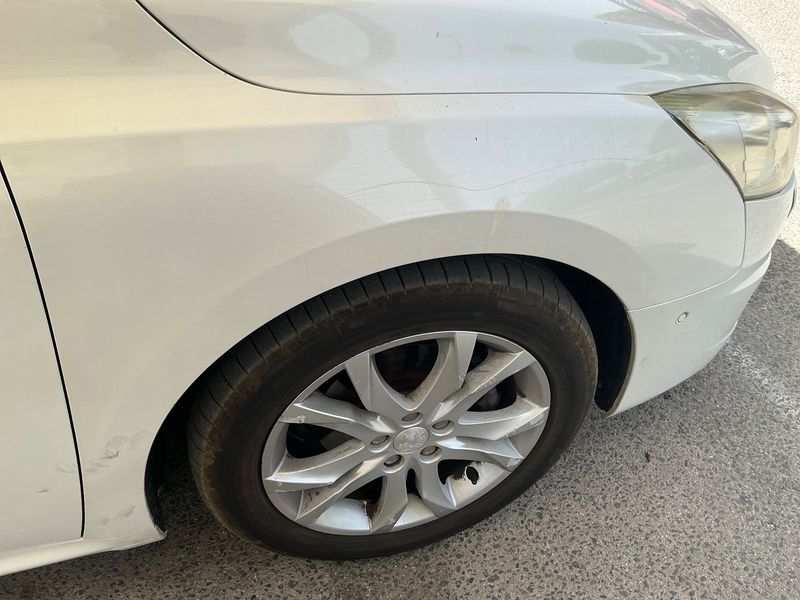 Peugeot 508 2.0 HDi Allure 2011 – снимка 21