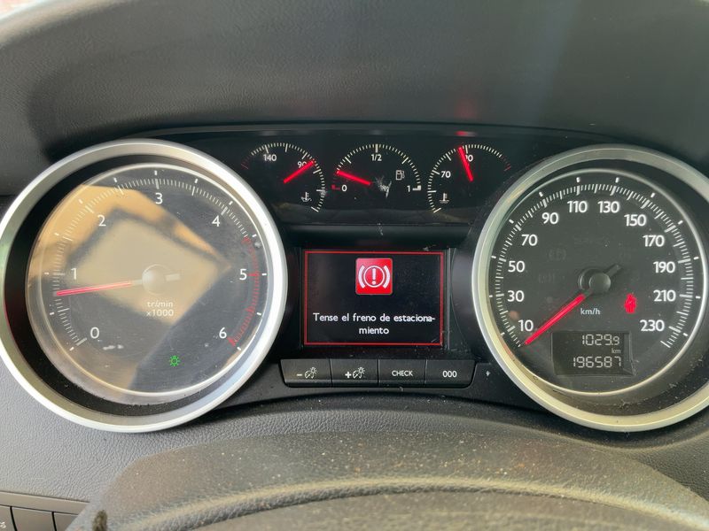 Peugeot 508 2.0 HDi Allure 2011 – снимка 18