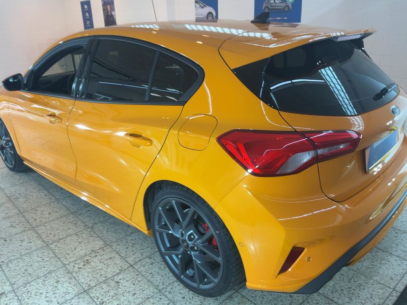 Ford Focus 2.3 EcoBoost ST 2021 – снимка 6