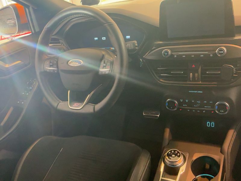 Ford Focus 2.3 EcoBoost ST 2021 – снимка 18