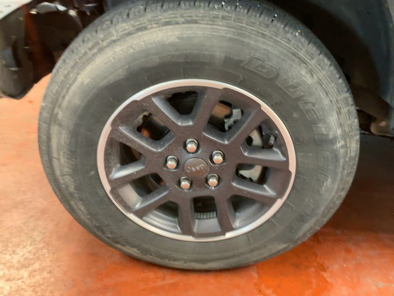 Jeep Gladiator 3.0 CRD Overland 4WD 2022 – снимка 3