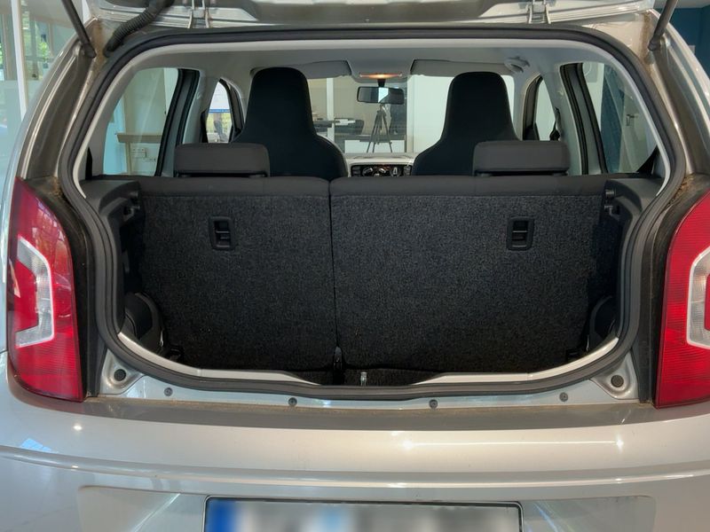Volkswagen up! 1.0 High up! 2014 – снимка 16