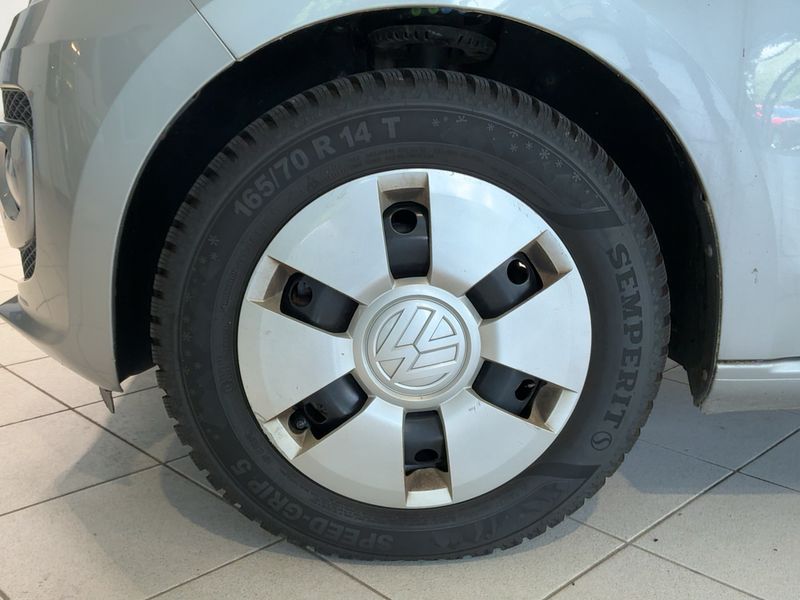 Volkswagen up! 1.0 High up! 2014 – снимка 3