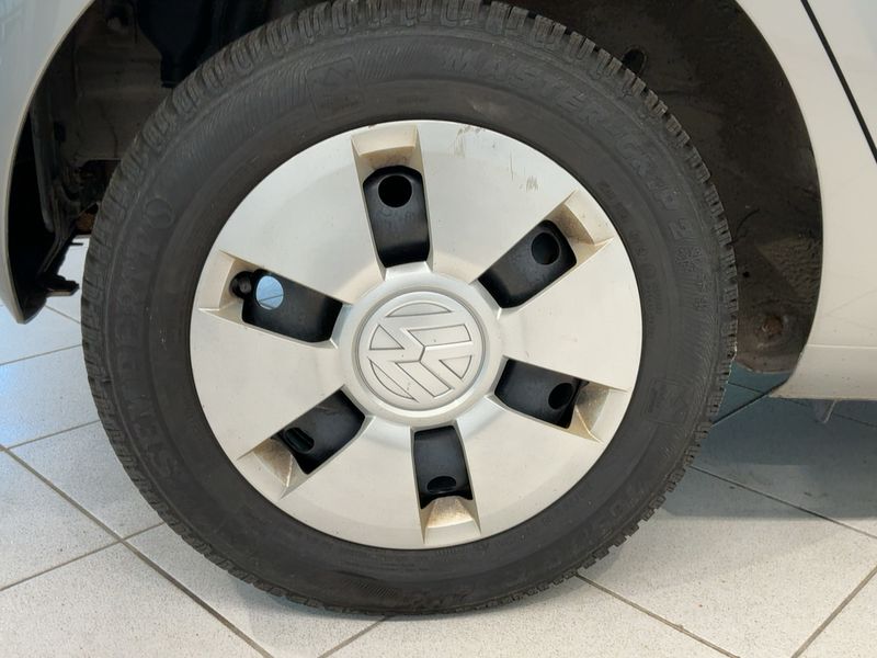 Volkswagen up! 1.0 High up! 2014 – снимка 9