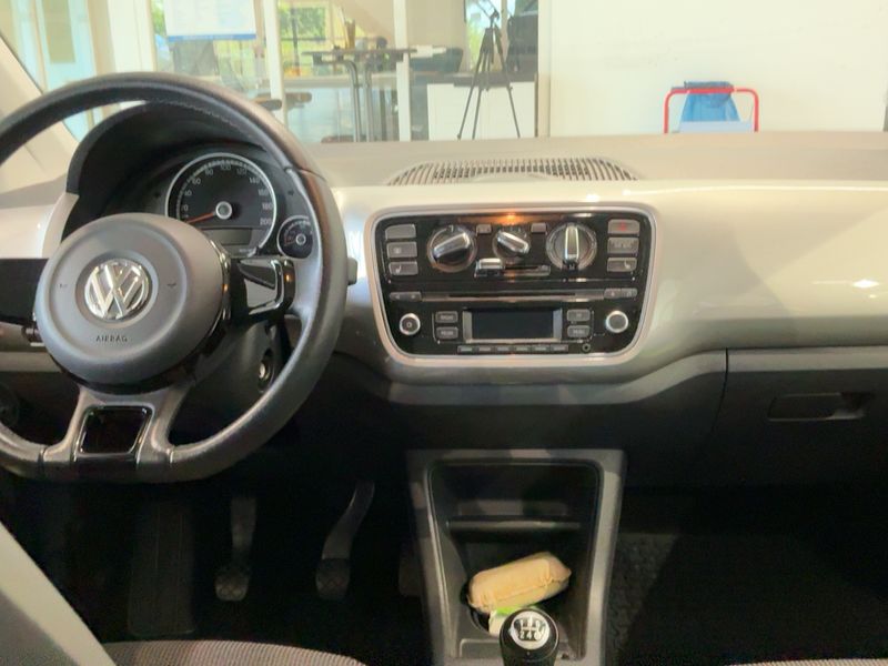 Volkswagen up! 1.0 High up! 2014 – снимка 18