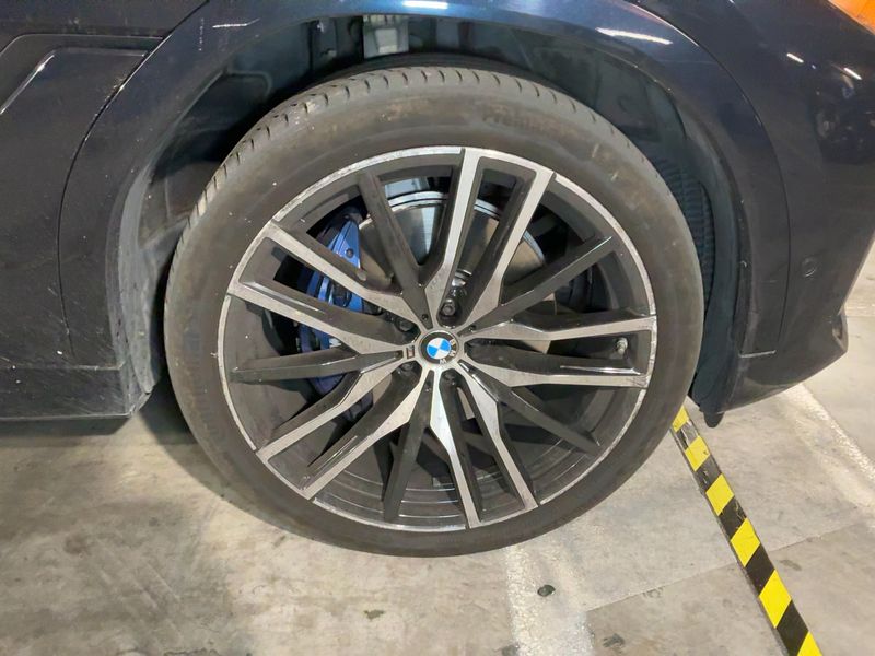 BMW X6 xDrive 30d Mild-Hybrid M Sport 2022 – снимка на щета