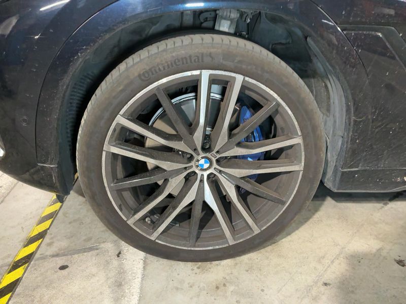 BMW X6 xDrive 30d Mild-Hybrid M Sport 2022 – снимка на щета