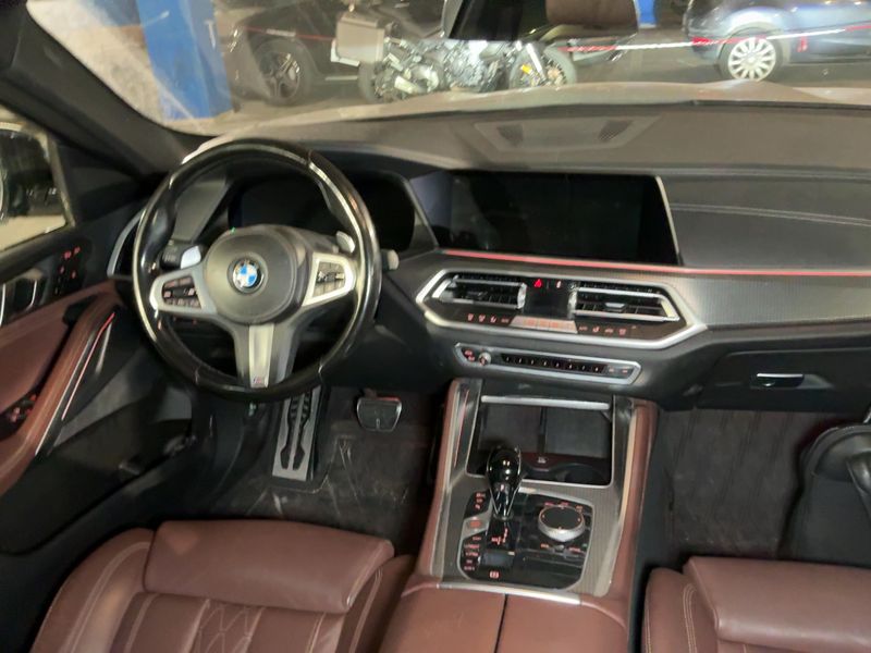 BMW X6 xDrive 30d Mild-Hybrid M Sport 2022 – снимка 12