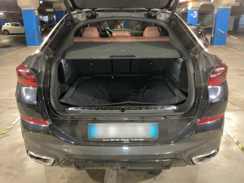 BMW X6 xDrive 30d Mild-Hybrid M Sport 2022 – снимка 10