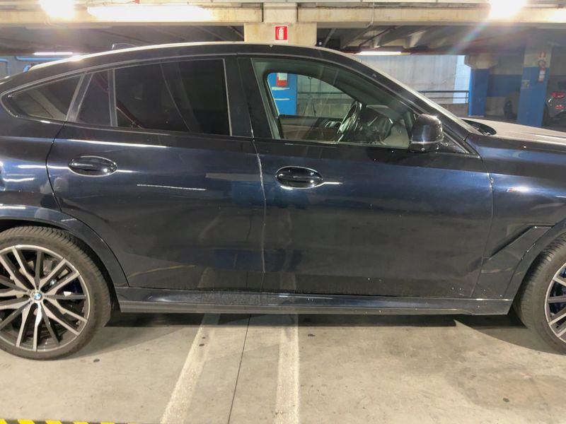 BMW X6 xDrive 30d Mild-Hybrid M Sport 2022 – снимка на щета