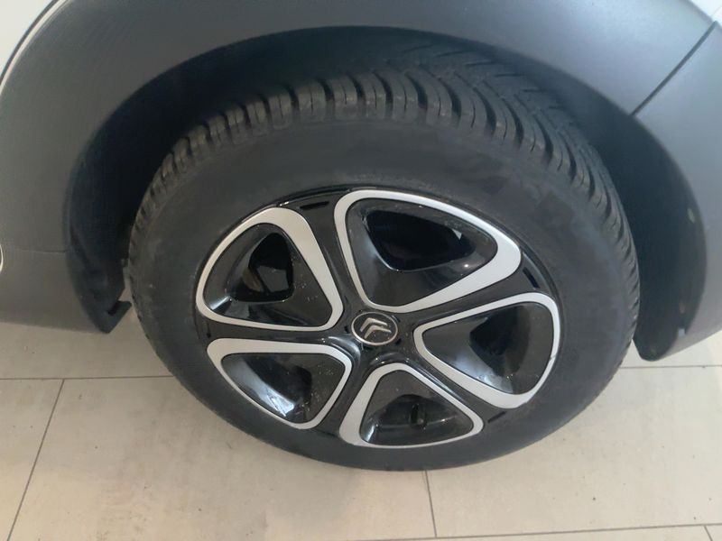 Citroen C3 1.2 PureTech Shine 2017 – снимка 5