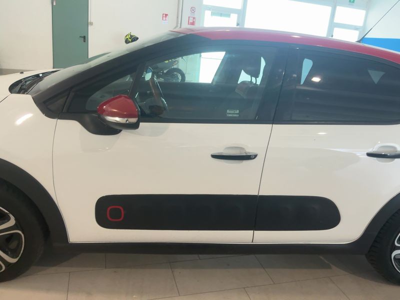 Citroen C3 1.2 PureTech Shine 2017 – снимка 4
