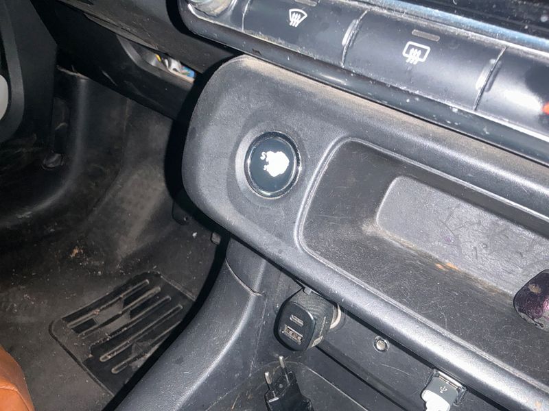 Citroen C3 1.2 PureTech Shine 2017 – снимка 29