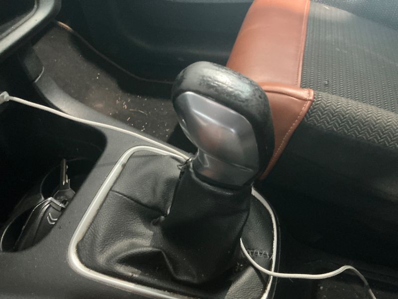 Citroen C3 1.2 PureTech Shine 2017 – снимка 26