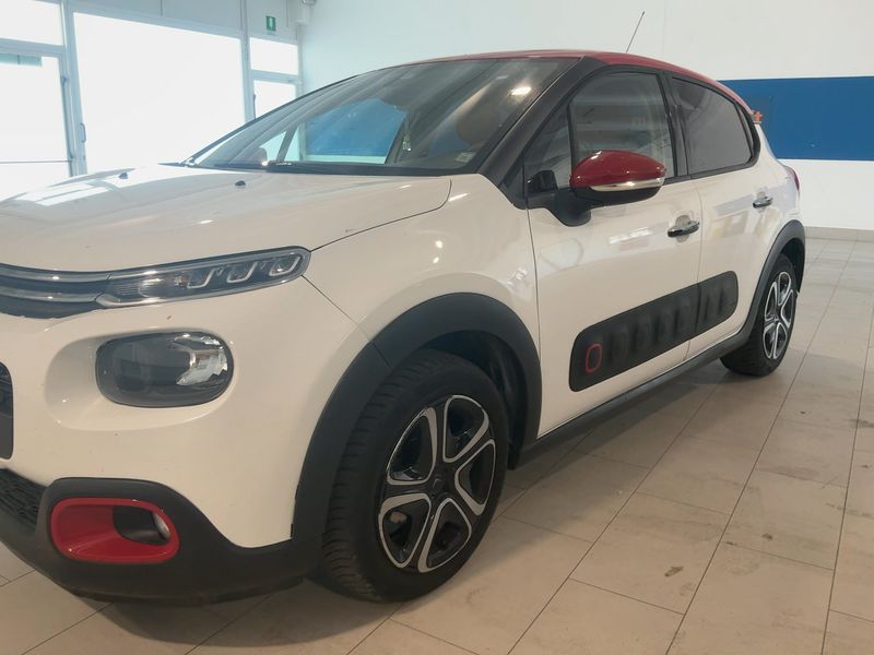 Citroen C3 1.2 PureTech Shine 2017 – снимка 2
