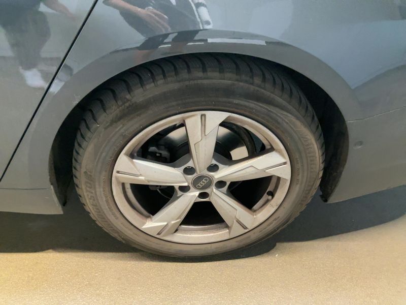 Audi A6 40 TDI Mild-Hybrid quattro Advanced 2023 – снимка 5