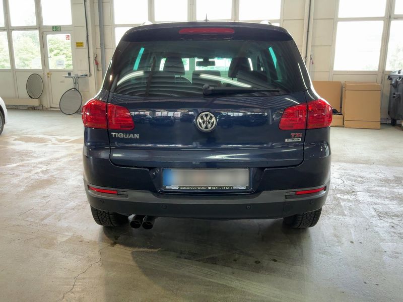 Volkswagen Tiguan 1.4 TSI Sport & Style BlueMotion Tech 2015 – снимка 7