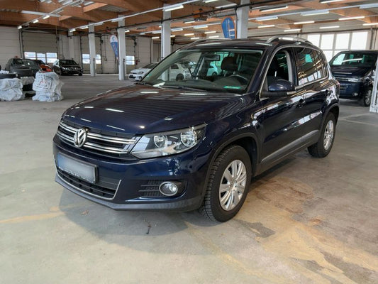 Volkswagen Tiguan 1.4 TSI Sport & Style BlueMotion Tech 2015 – снимка 1
