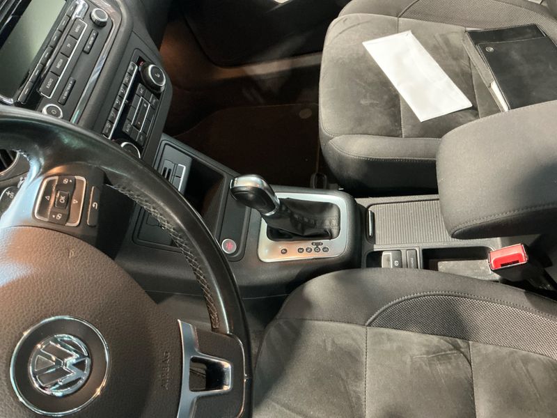 Volkswagen Tiguan 1.4 TSI Sport & Style BlueMotion Tech 2015 – снимка 34