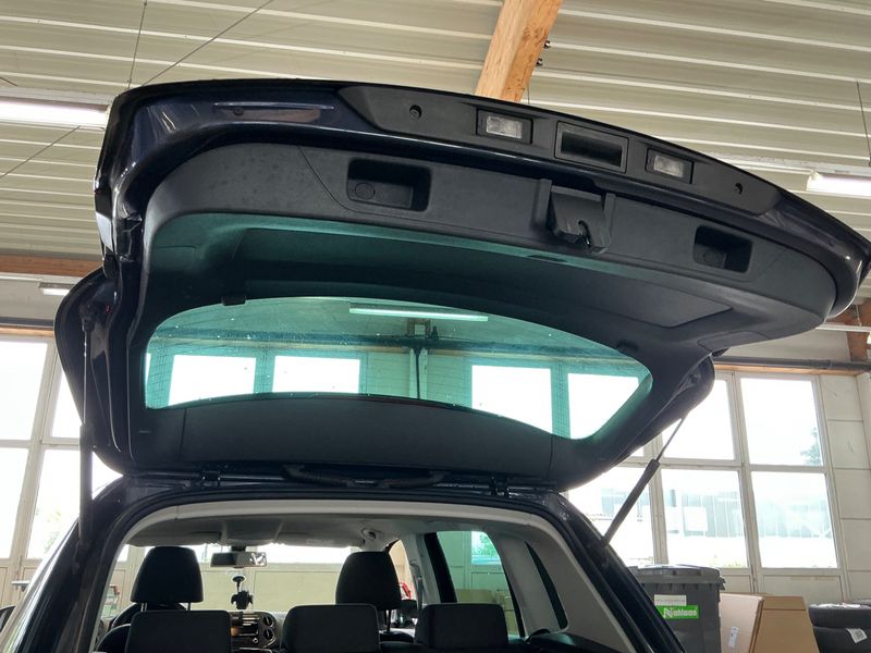 Volkswagen Tiguan 1.4 TSI Sport & Style BlueMotion Tech 2015 – снимка 27