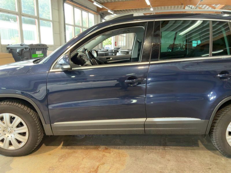 Volkswagen Tiguan 1.4 TSI Sport & Style BlueMotion Tech 2015 – снимка 4