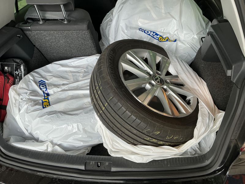Volkswagen Golf VI 1.6 BIFuel Style 2011 – снимка 15
