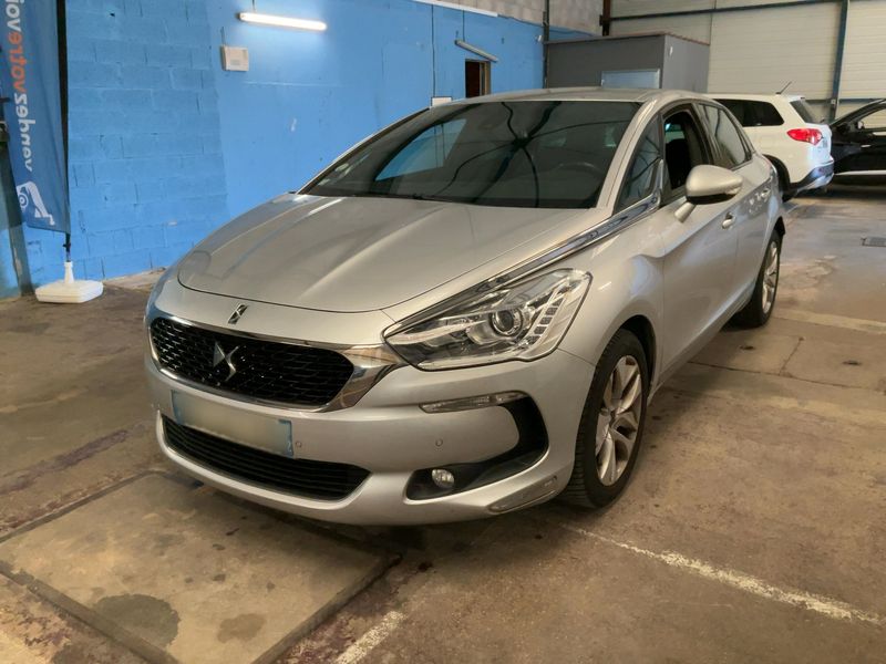 DS Automobiles DS5 2.0 Blue-HDi BeChic 2015 – снимка 1