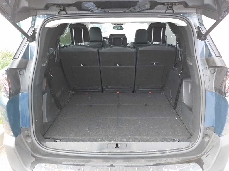 Peugeot 5008 1.2 PureTech Allure Pack 2021 – снимка 9
