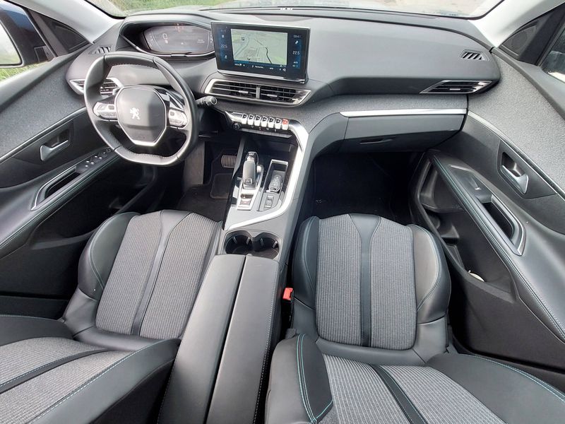Peugeot 5008 1.2 PureTech Allure Pack 2021 – снимка 11