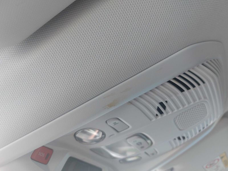 Peugeot 5008 1.2 PureTech Allure Pack 2021 – снимка 30