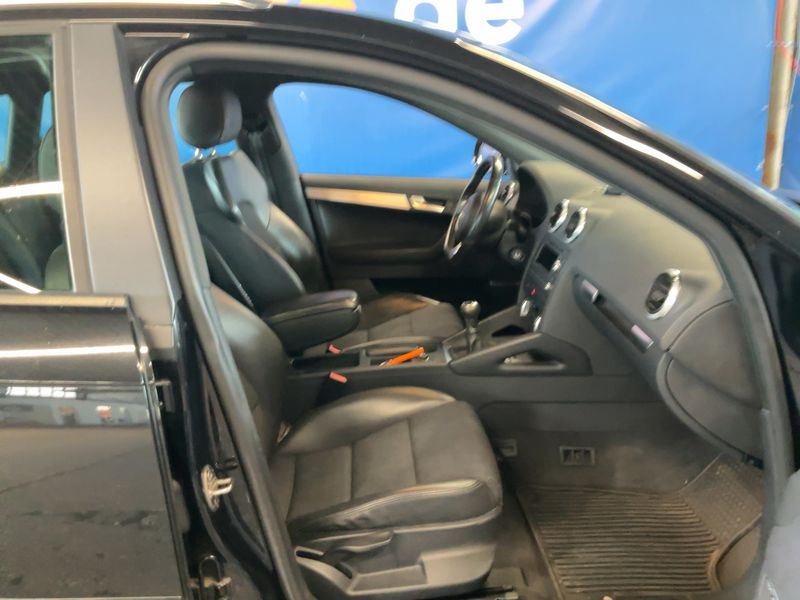 Audi A3 Sportback 2.0 TFSI S line Sportpaket plus 2010 – снимка 16