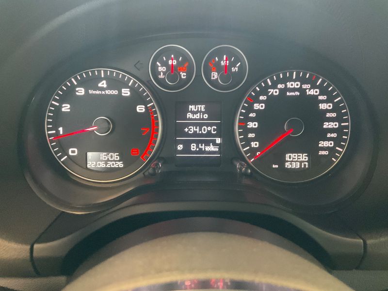 Audi A3 Sportback 2.0 TFSI S line Sportpaket plus 2010 – снимка 18